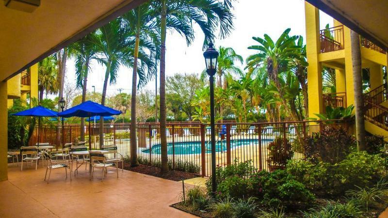 Boca Suites Deerfield Beach; Surestay Collection By BW Zewnętrze zdjęcie